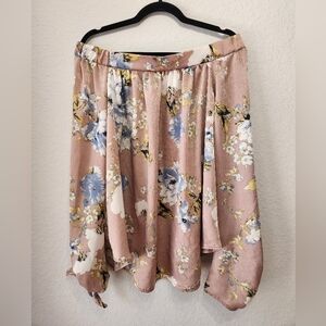 1.4.3 Story Off-Shoulder Floral Boutique Top Sz L